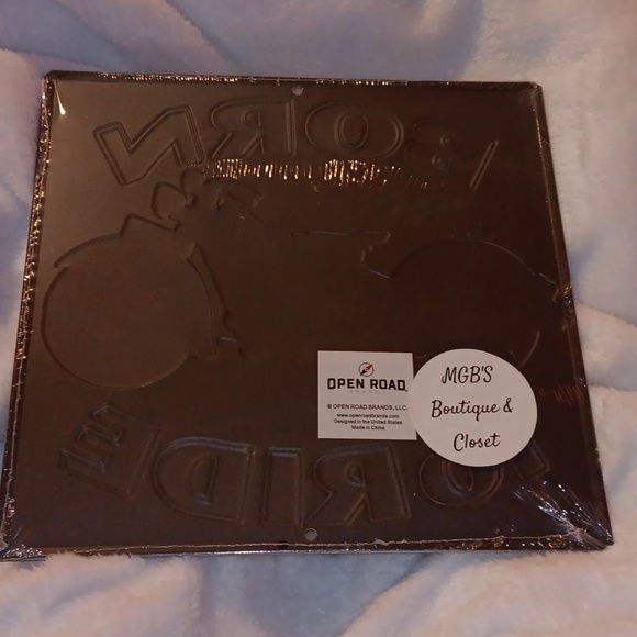 Motorcycle Metal Sign 8 3/4" x 9" in red & black - Picture 6 of 6